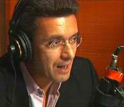 Ν. Χατζηνικολάου: “Τίτλος τιμής” οι επιθέσεις από περιθωριακά blogs και  έντυπα χρυσαυγίτικου προσανατολισμού