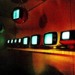 H-Κατάντια-των-ΜΜΕ-κι-ο-«HOMMO-TELEVIZIONE»
