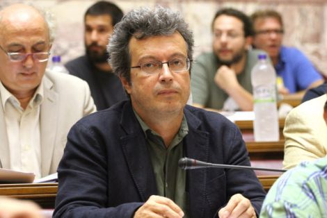Συνελήφθη και κρατείται στο ΑΤ Ομονοίας ο Πέτρος Τατσόπουλος