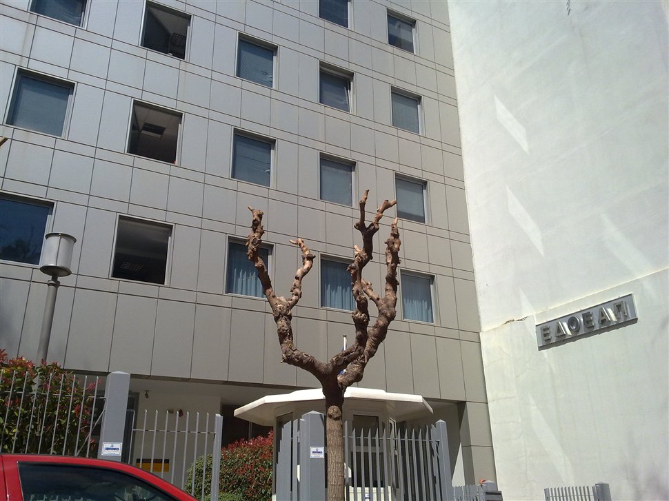 Κίνδυνος για τις εφημερίδες η διατήρηση του 2%