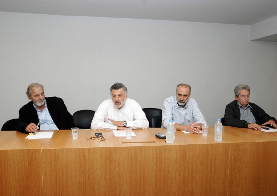 Το μετέωρο βήμα στο εγχείρημα της “Εφημερίδας των Συντακτών”