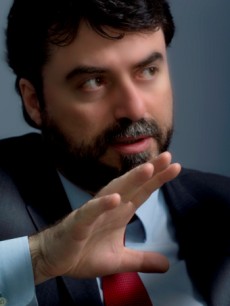 “Πότε επιτέλους θα καταβληθούν οι νόμιμες αποζημιώσεις στους άδικα απολυμένους υπαλλήλους της ΕΡΤ;”