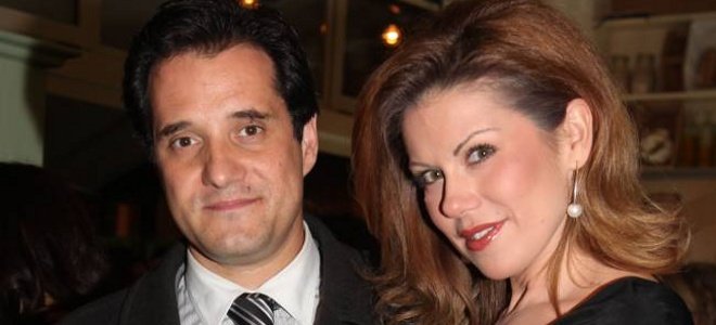 Επιτέλους καλούνται και οι σύζυγοι των υπουργών στη ΔΤ!