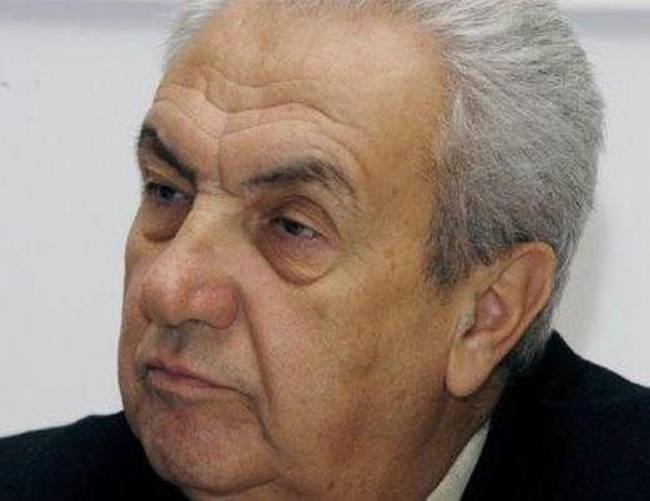 Προσέλαβε τη Deloitte ο Κοντομηνάς