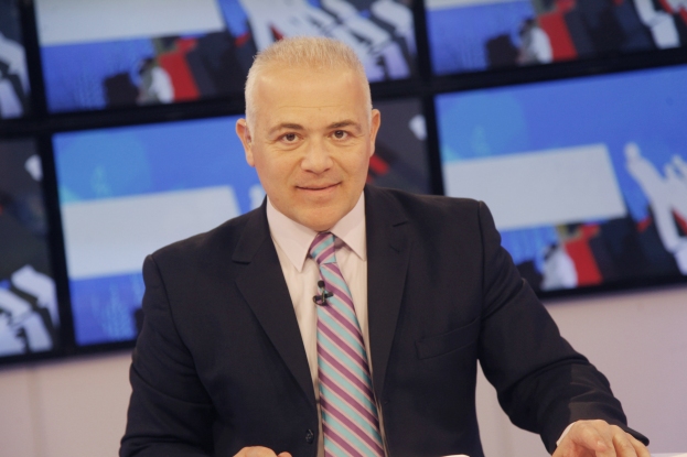 “Επωνύμως” στην ΕΜΥ