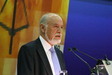 Ρ. Μορώνης: Απαράδεκτη απόφαση αυτοδικίας της Digea να ρίξει «μαύρο» στο MEGA