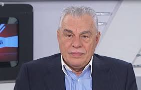 Ο Γ. Γιακουμάτος “στον ενικό”