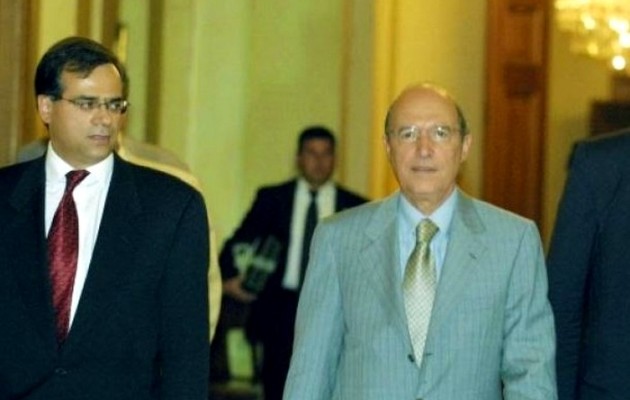 Ο… πατερούλης ο Σημίτης!