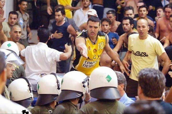 ΠΟΕΣΥ: Να πάρει θέση ο υπουργός Δημόσιας Τάξης για τις βιαιοπραγίες κατά δημοσιογράφων