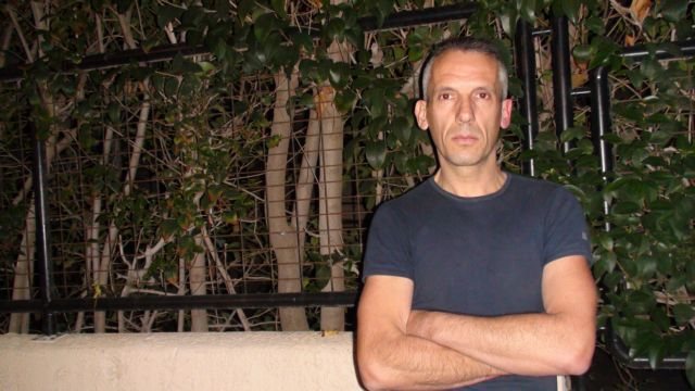Eίμαι μαζί σου όταν στό Παρίσι σε σκοτώνουν (CHARLIE HEBDO),όταν σε καίνε στήν Αθήνα (ATHENS VOICE)