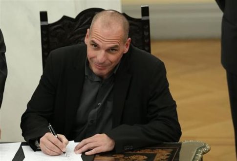 Ο Γιάνης Βαρουφάκης στην τηλεόραση του ThePressProject