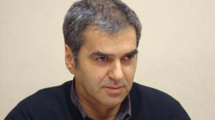Ο Κώστας Νικολακάκος αναλαμβάνει την “Αυγή”