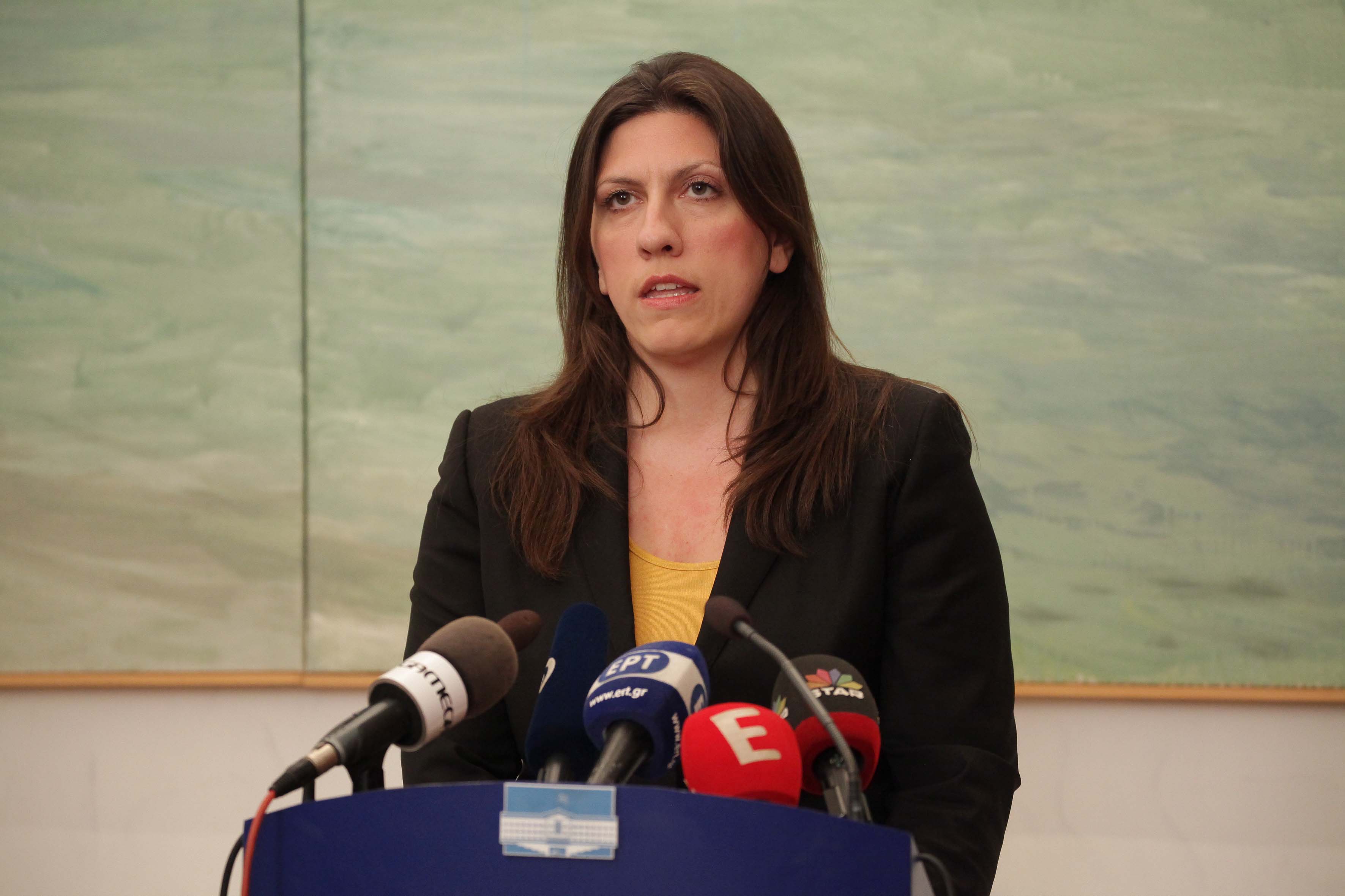 Κωνσταντοπούλου σε Τασούλα: Ζητώ αναβολή συνεδριάσεων για ΕΣΡ και ΑΔΑΕ