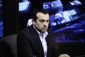 Παππάς-Κατρούγκαλος προς ιδιοκτήτες TV