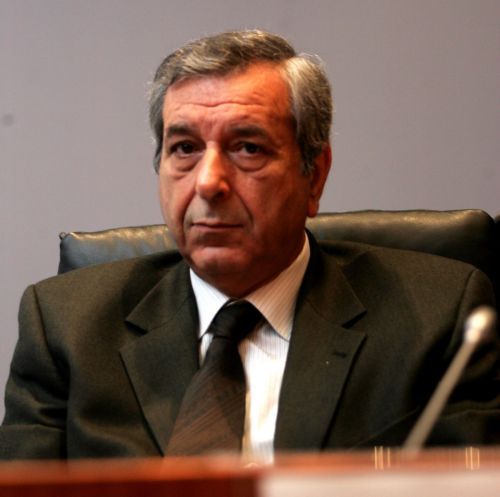 Ορισμένα από τα πρόσωπα που πήραν τα μπόνους