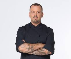 Με Σκαρμούτσο το Star