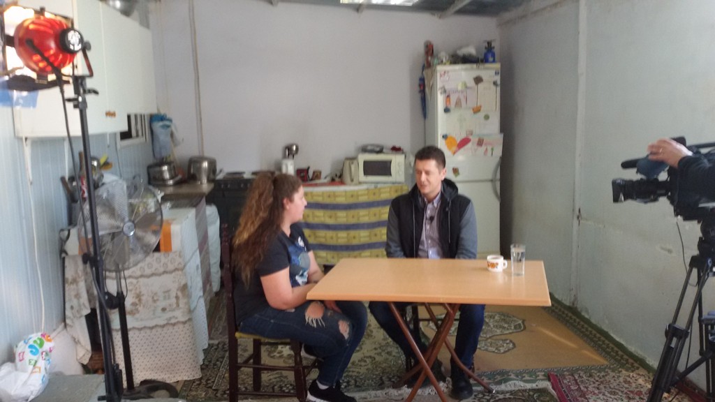 "Αυτοψία" στο στρατόπεδο σεισμοπλήκτων