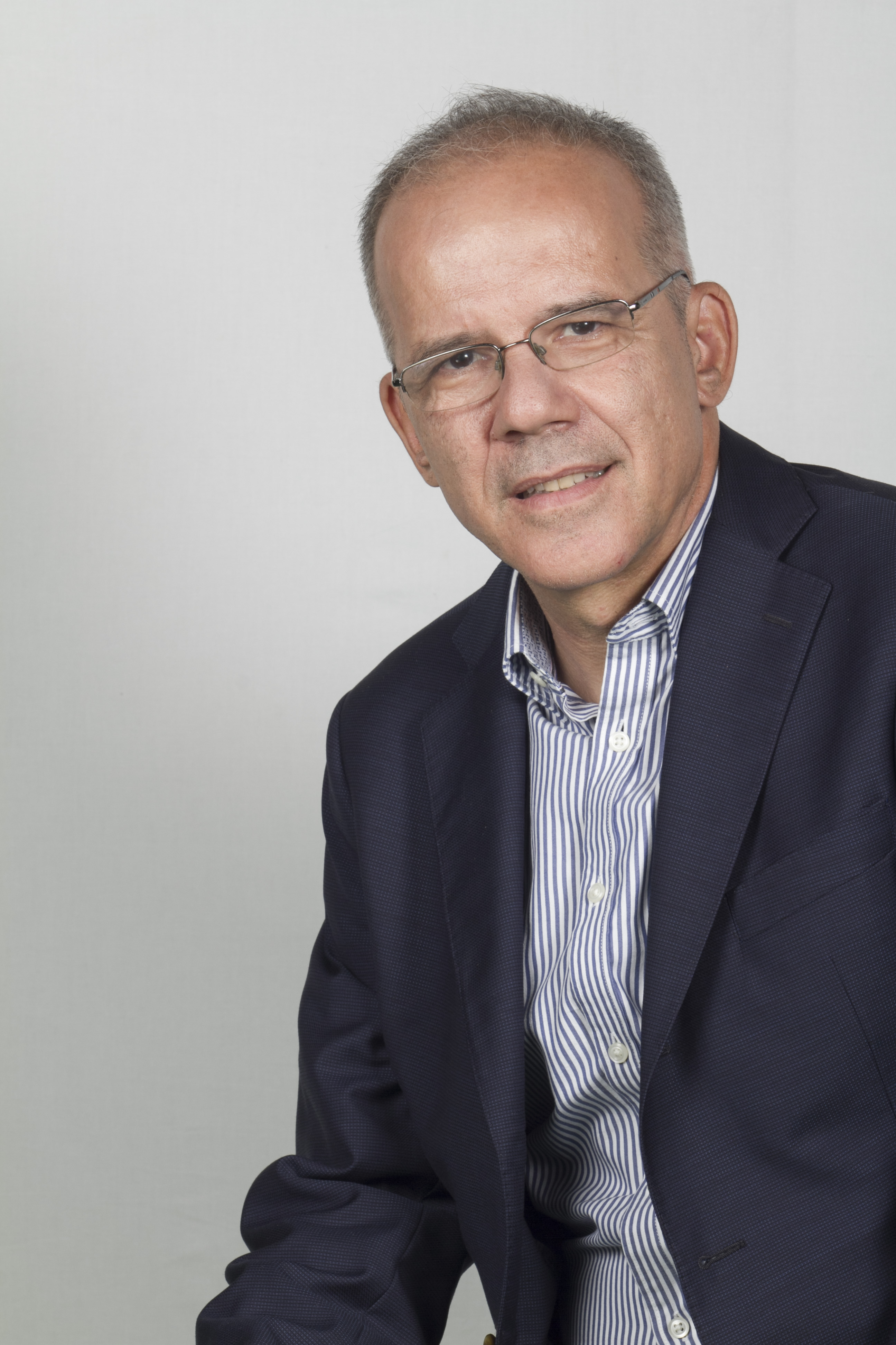 «Ο πόλεμος των πόλεων» από τον Τάσο Τέλλογλου