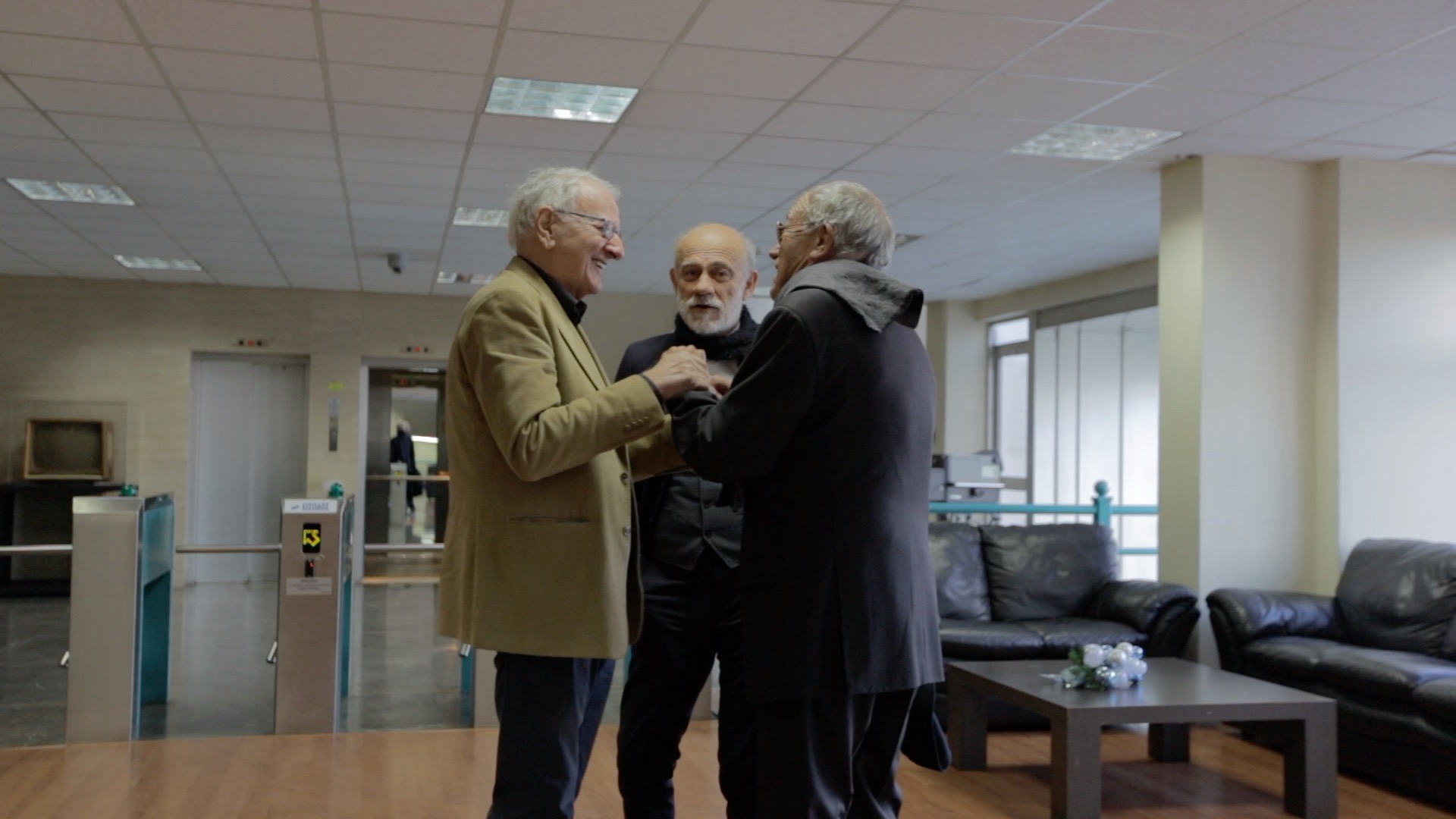 O Γ. Δημαράς, ο Γ. Λιάνης και ο Κ. Χαρδαβέλλας “Προσωπικά” με την Έλενα Κατρίτση
