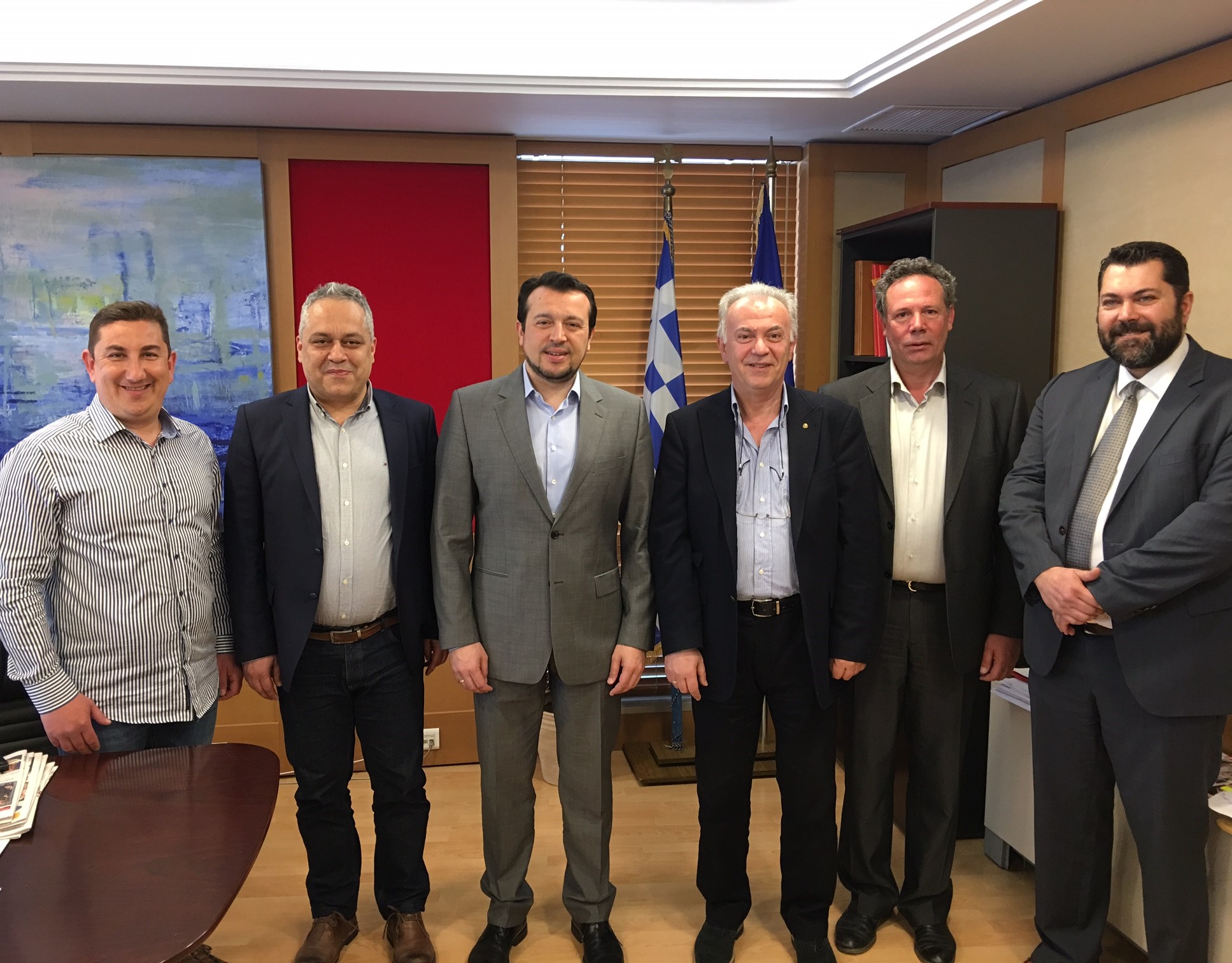 Συνάντηση για το 30% της διαφήμισης στα περιφερειακά media