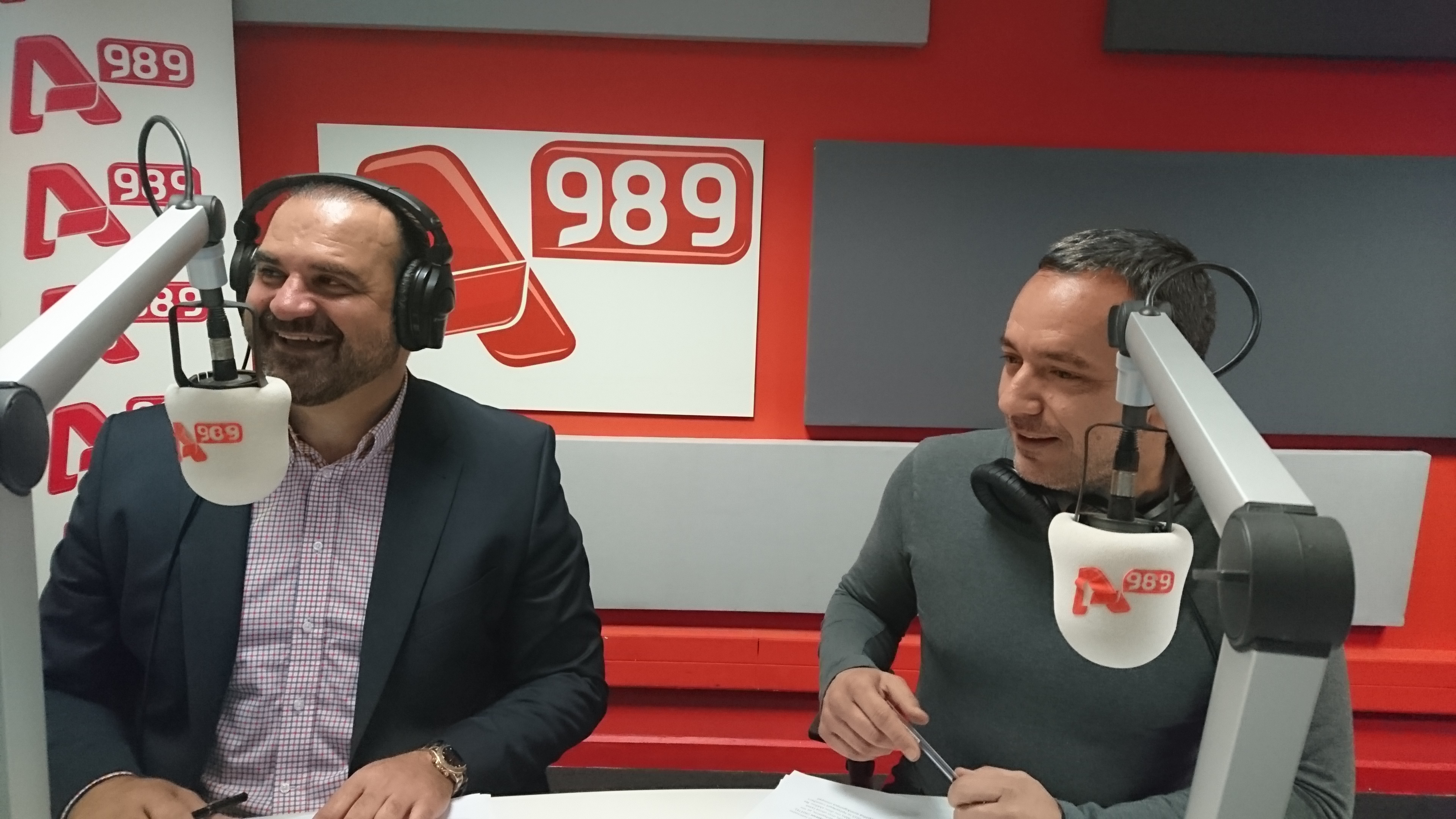 «Double Team»  με τον Βαγγέλη Δουράκη και τον Χάρη Ντιγριντάκη στον Alpha 989