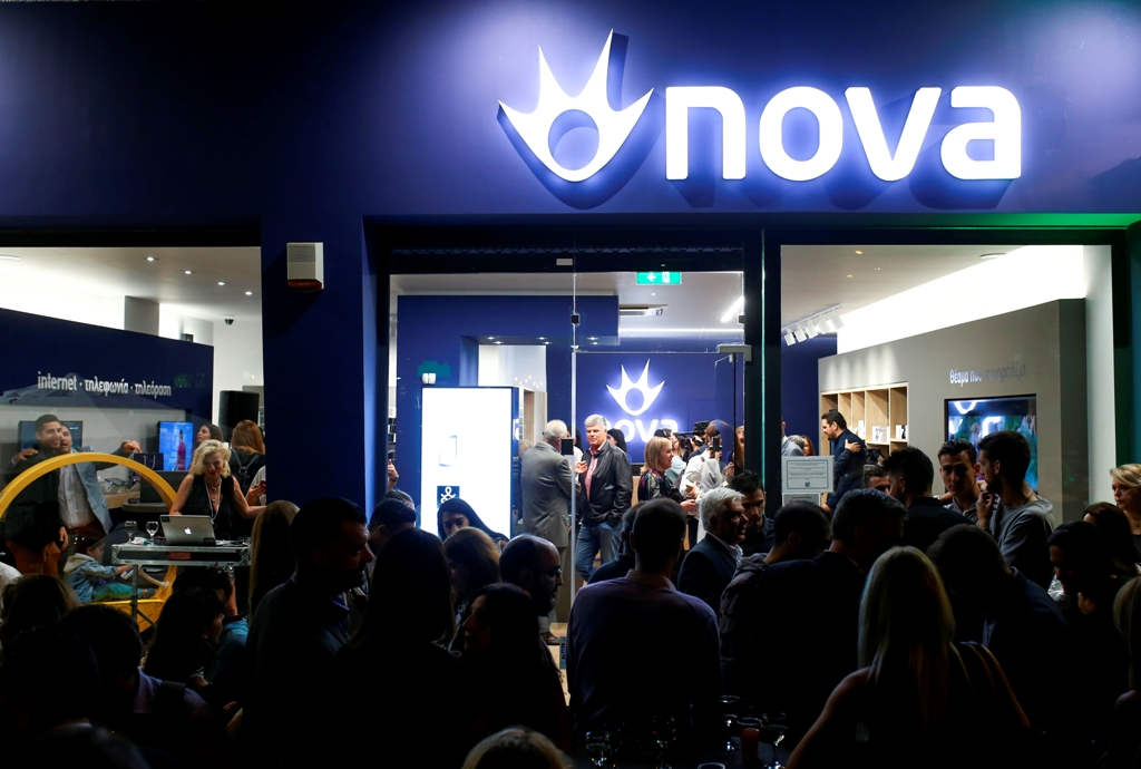 Νέα εποχή για τα καταστήματα Nova