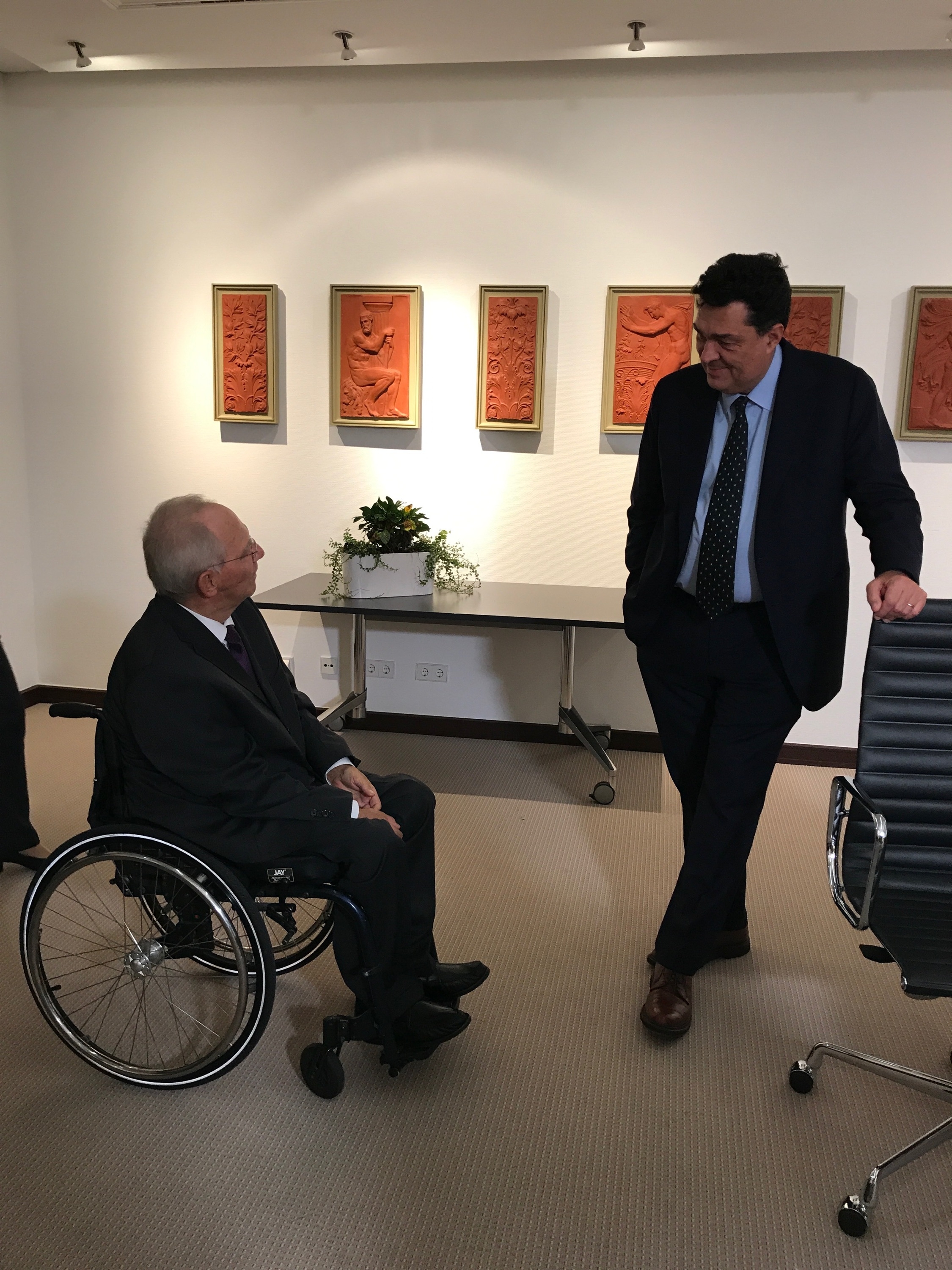 Σημεία της συνέντευξης Β.Σόιμπλε στον Α. Παπαχελά