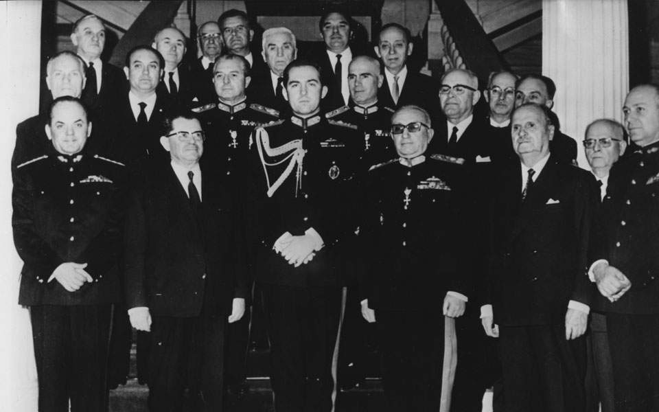 Η σκοτεινή περίοδος 1947-1967