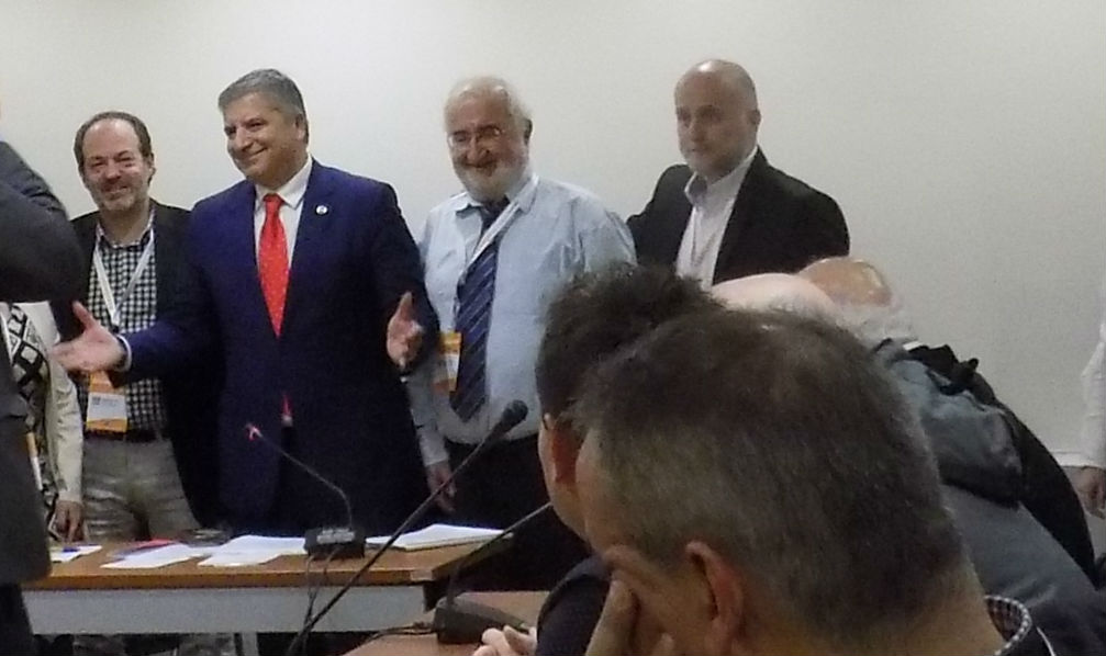 Υποστηρίζει η ΚΕΔΕ τα δημοτικά ΜΜΕ