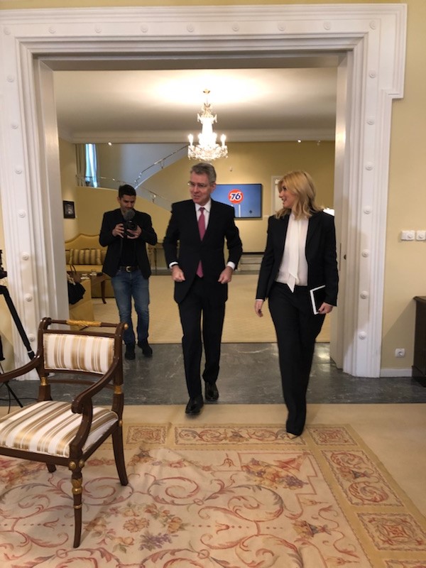 O Αμερικανός Πρέσβης, Τζέφρι Πάϊατ αποκλειστικά στις “Ιστορίες”
