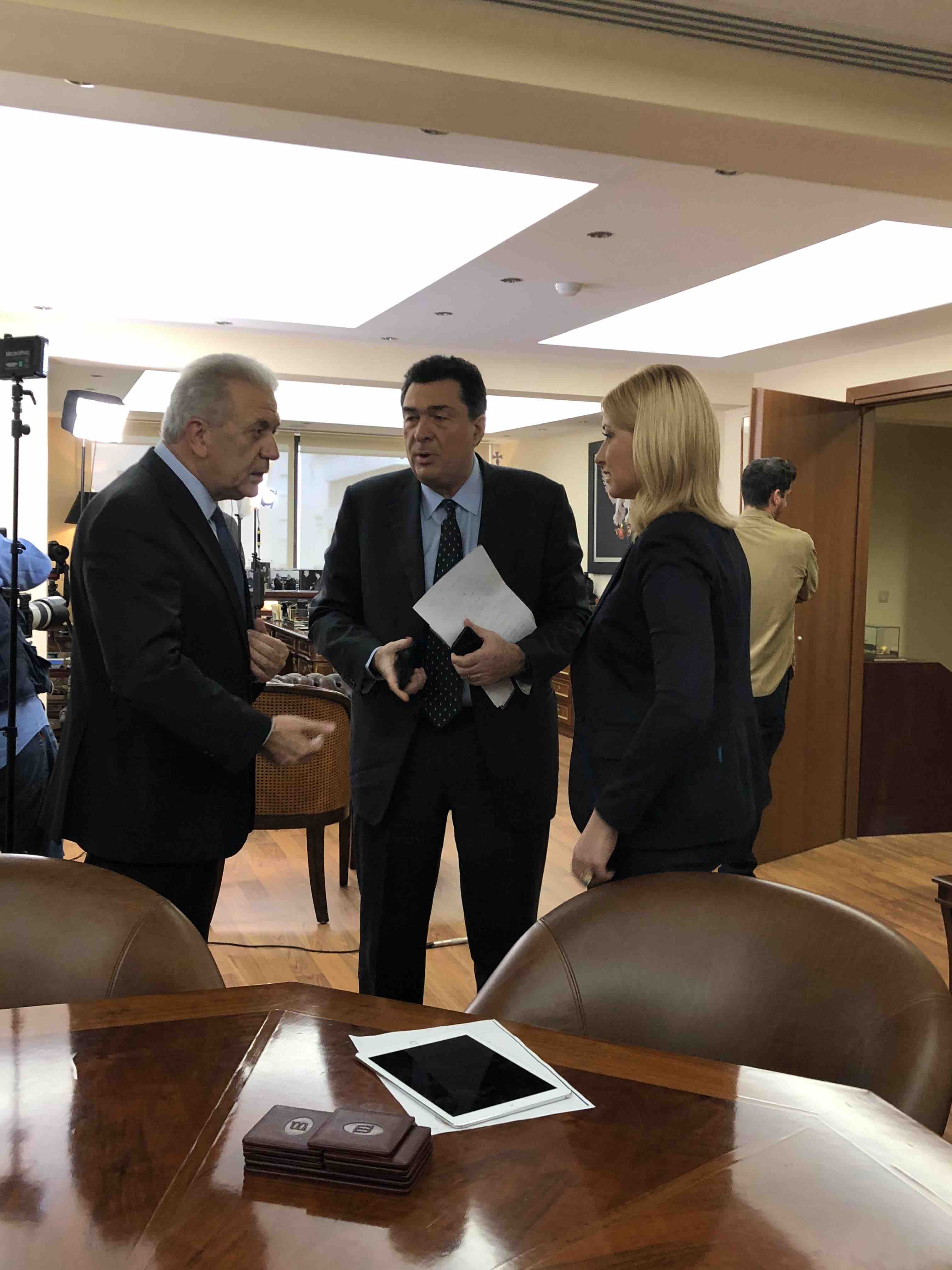 O Δημήτρης Αβραμόπουλος αποκλειστικά στις «ΙΣΤΟΡΙΕΣ»