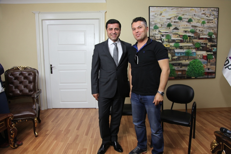 Στις φυλακές του Κιρκλαρέλι ο διευθυντής φωτογραφίας του ντοκιμαντέρ “Η φωλιά”