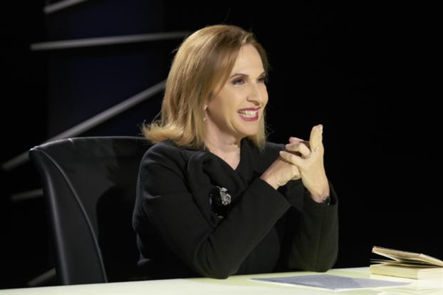 Ο Αμβρόσιος υπερασπίζεται την Εύη Κυριακοπούλου!