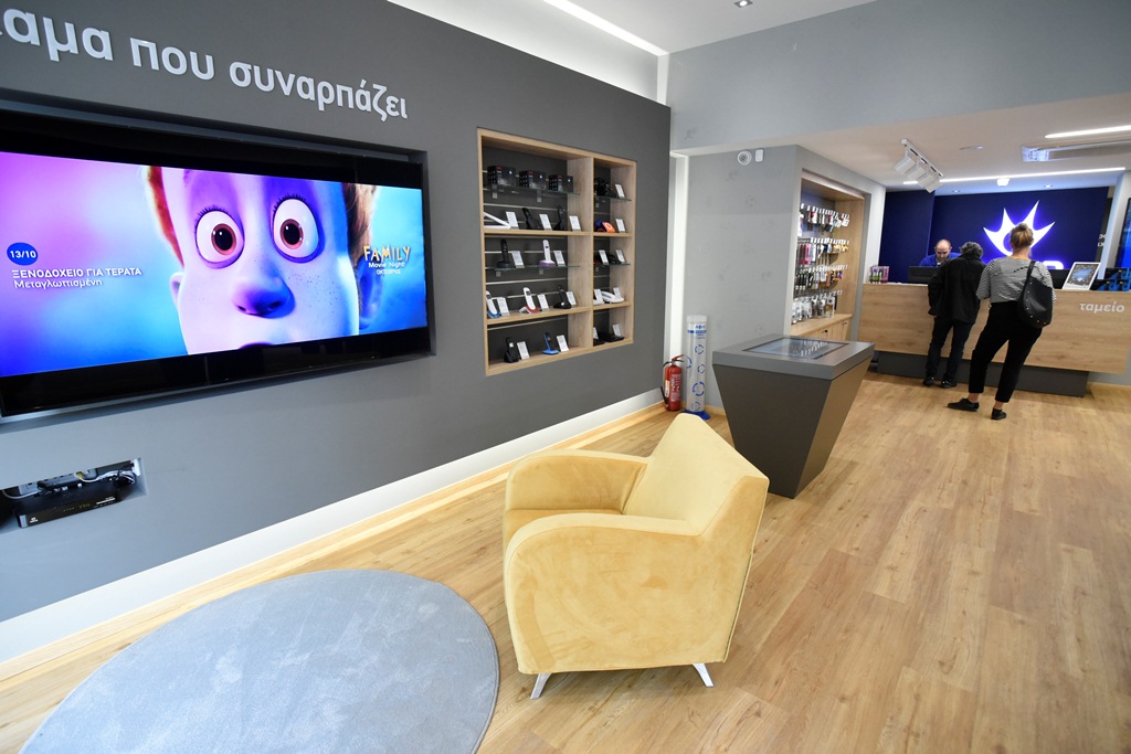 Nέα εποχή στα καταστήματα Nova και στη Θεσσαλονίκη