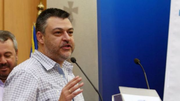Απόλυση μετά από αίτημα οπαδών
