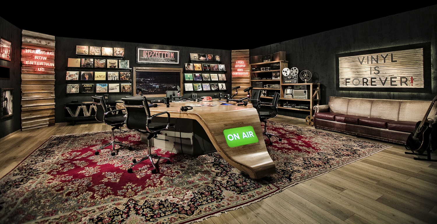 Ο Γιώργος Νταλάρας unplugged στο «Βινύλιο»