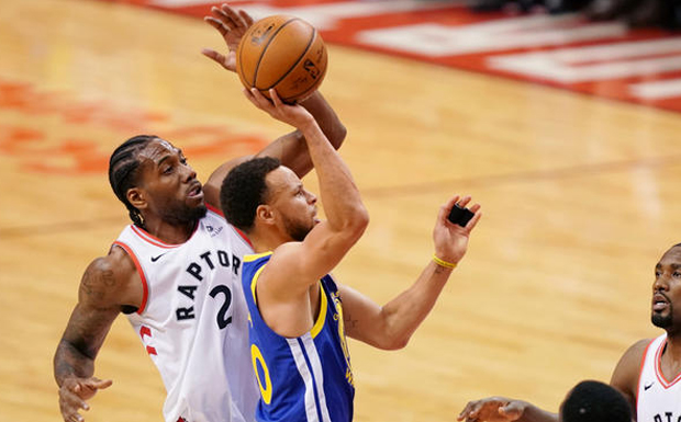 Στέψη στο Όκλαντ ή τελικός των τελικών στο Τορόντο;