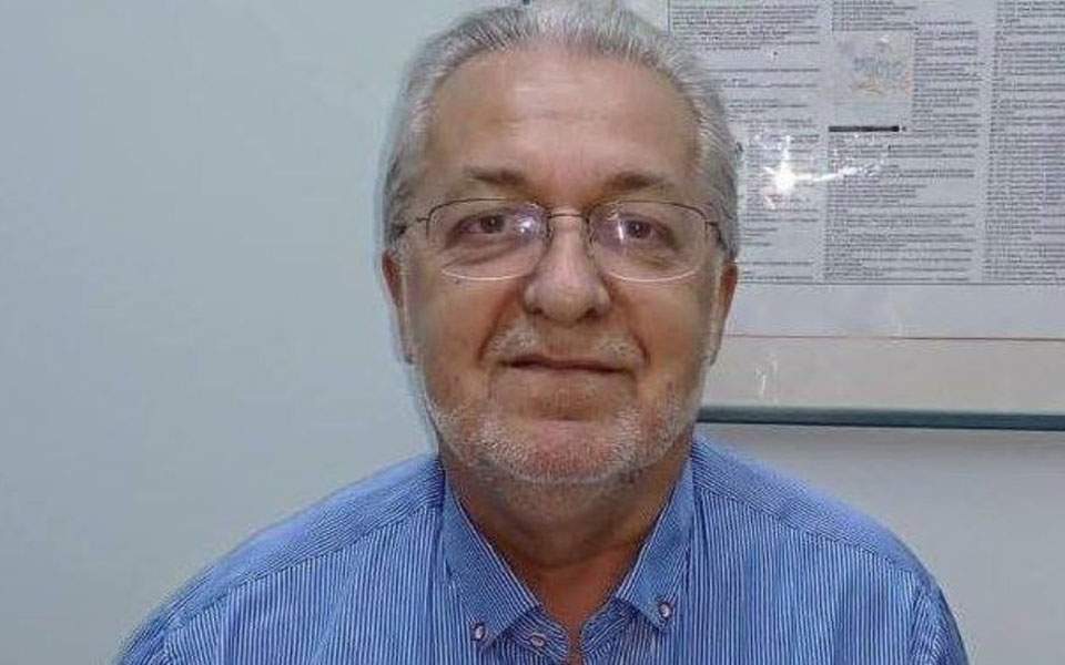 Πέθανε ο Γιάννης Γκίνης