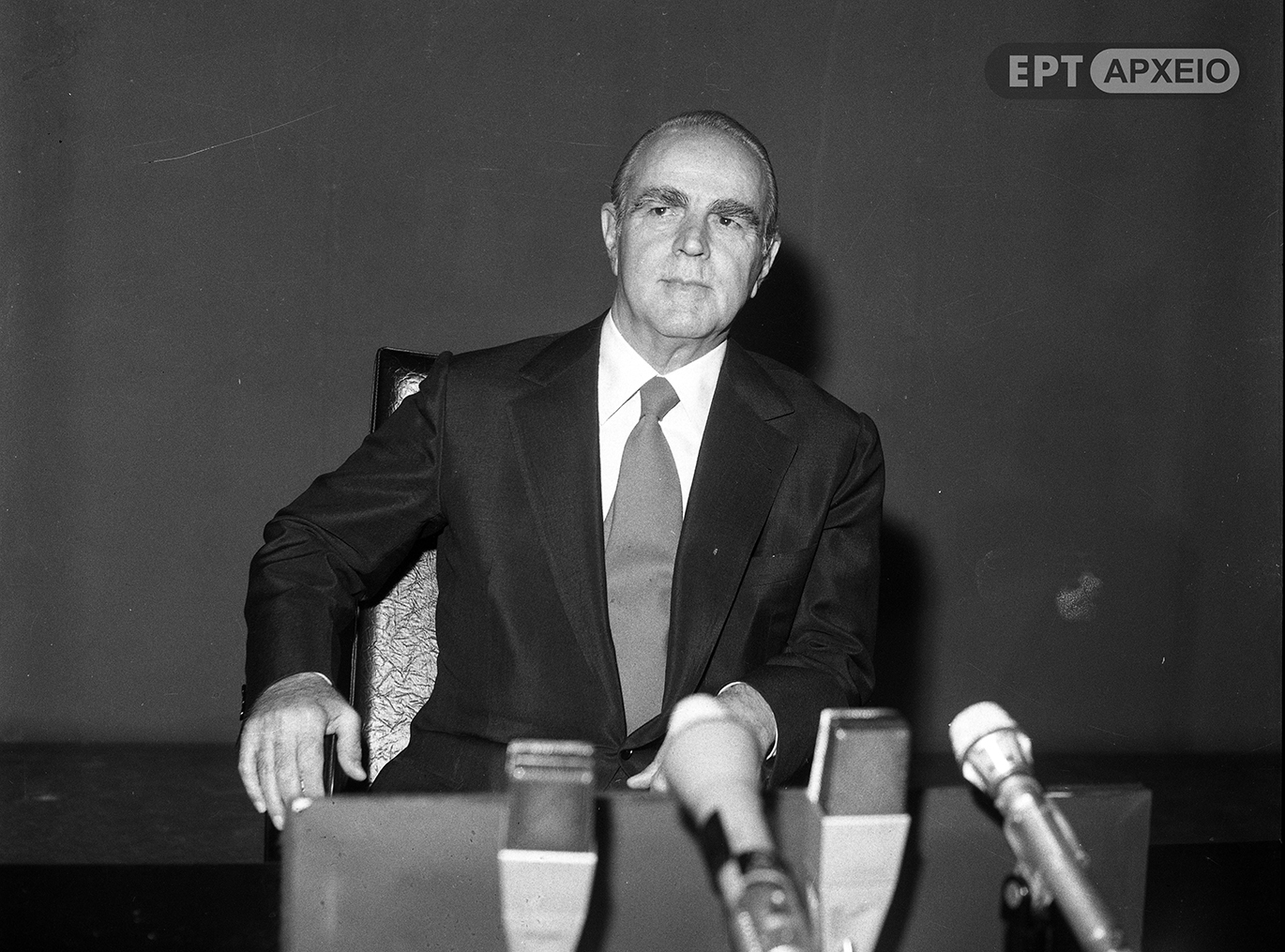 Αφιέρωμα του Αρχείου της ΕΡΤ: Αποκατάσταση της Δημοκρατίας – 24 Ιουλίου 1974