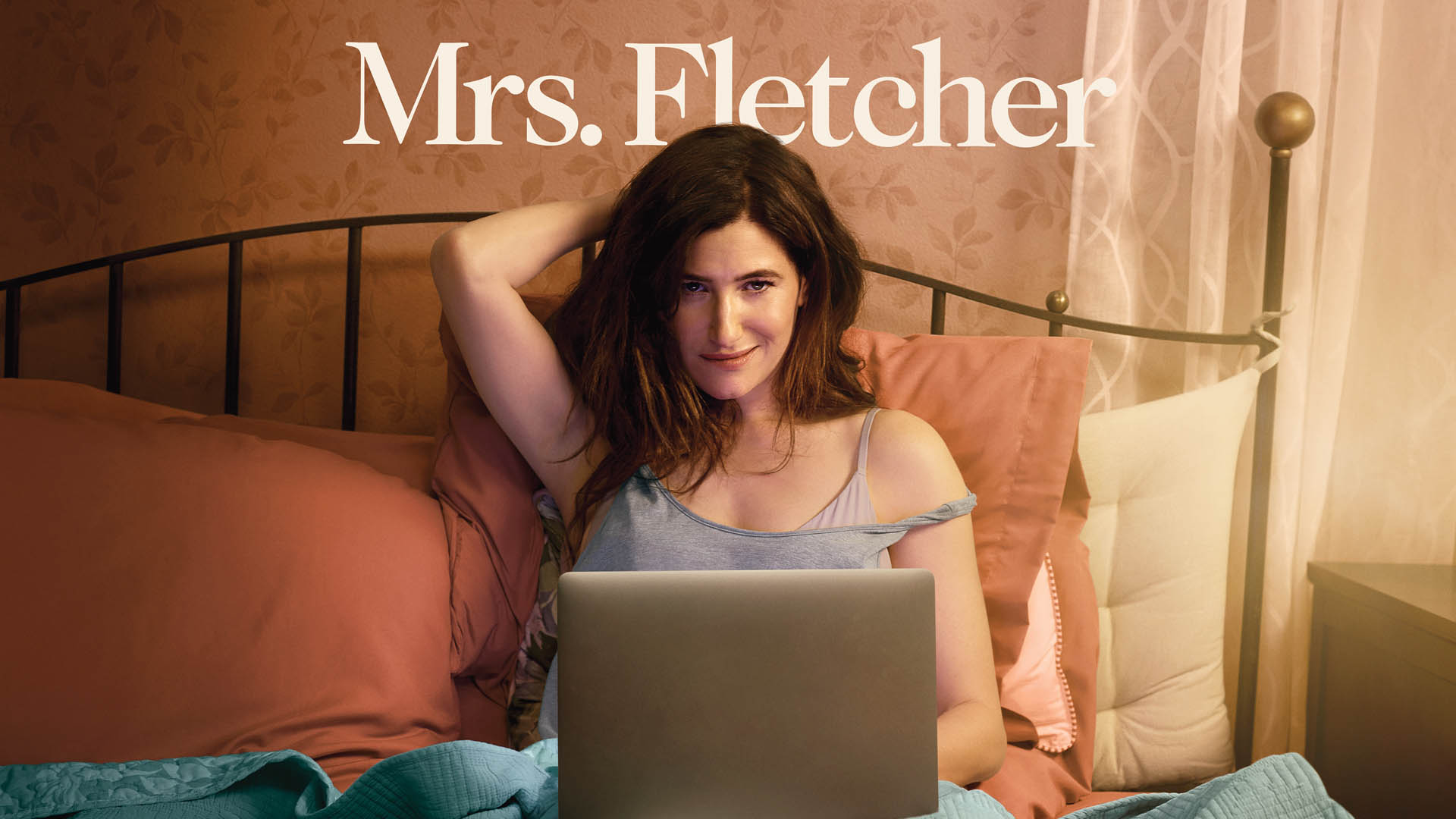 «Mrs. Fletcher»:  H νέα ανατρεπτική κωμική σειρά με την Kathryn Hahn έρχεται στη Nova ταυτόχρονα με την Αμερική!