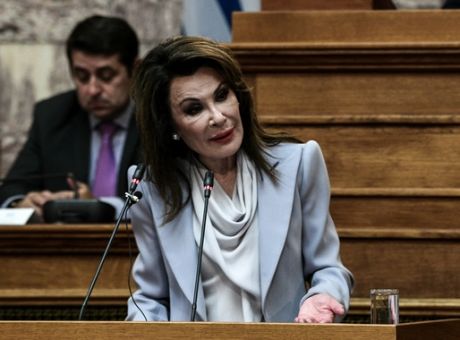 Στο κεντρικό δελτίο ειδήσεων της ΕΡΤ1  η Γιάννα Αγγελοπούλου