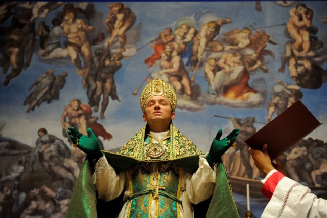 Η συνέχεια της «The Young Pope»  στην ΕΡΤ1