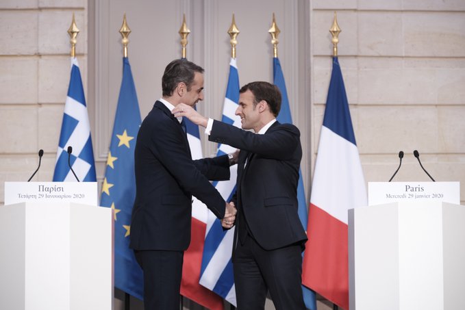 Η επίσκεψη του πρωθυπουργού στο Παρίσι στο μικροσκόπιο του «Επί του Πιεστηρίου» (LIVE streaming)