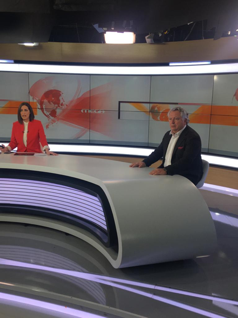 Οι τελευταίες πρόβες στο Mega με Δ.Αναγνωστοπούλου και Γ. Παπαχρήστου