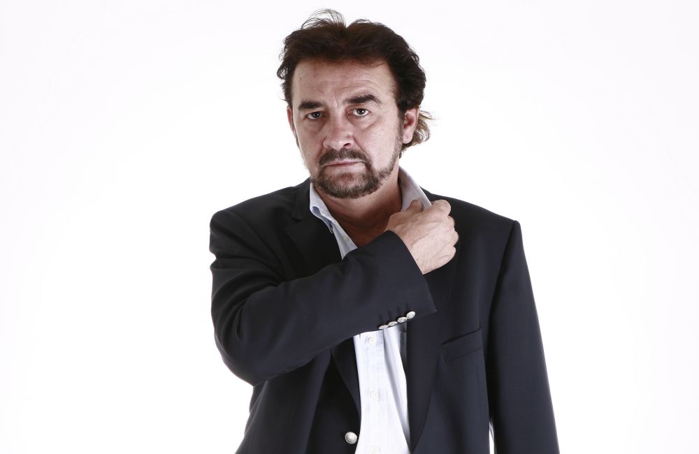 Εκτός Σίγμα ο Γιώργος Χουλιάρας