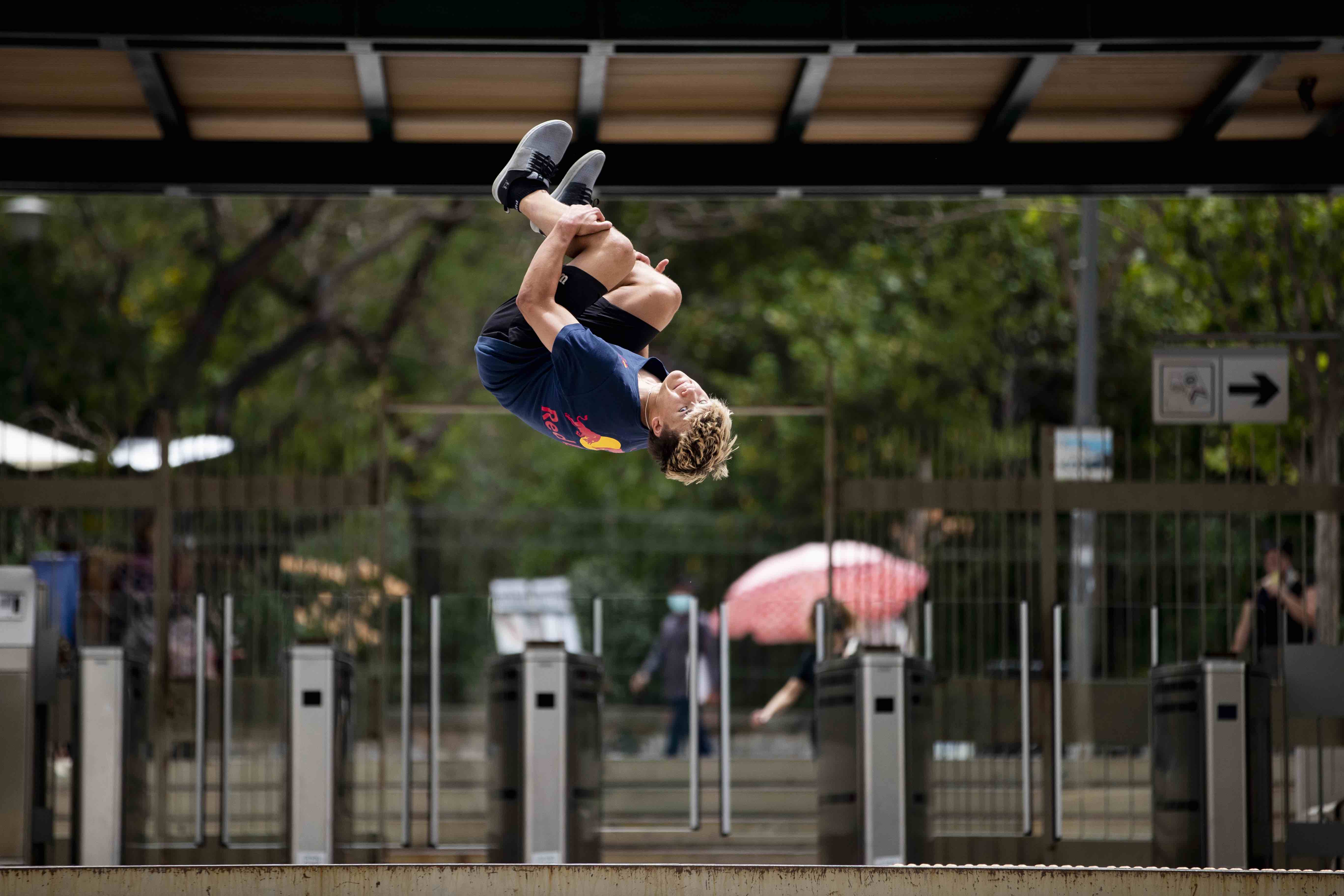 Το «Red Bull Art of Motion» στο Mega