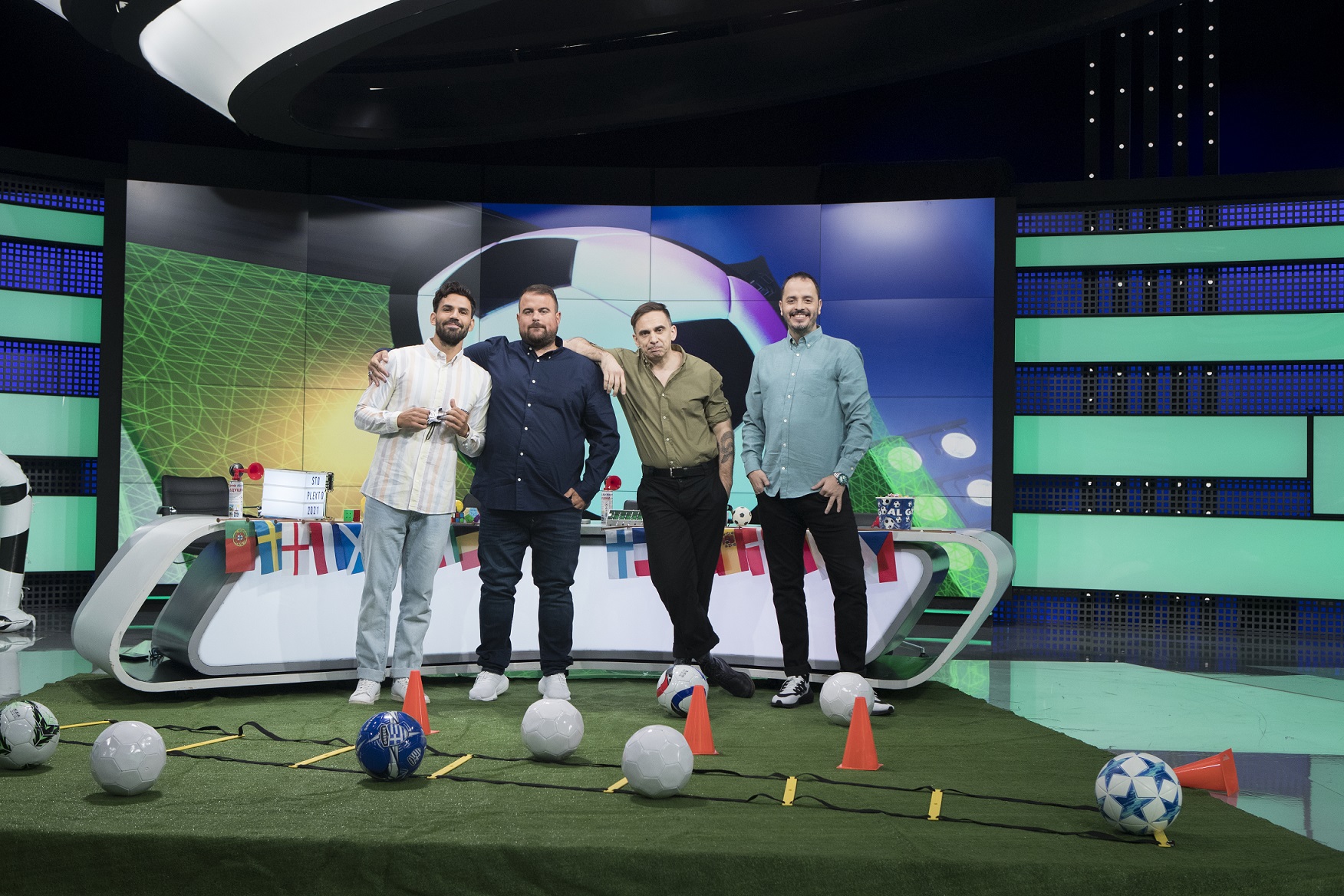 Ξεκινάει απόψε η εκπομπή “Στο Πλεχτό” της Cosmote TV