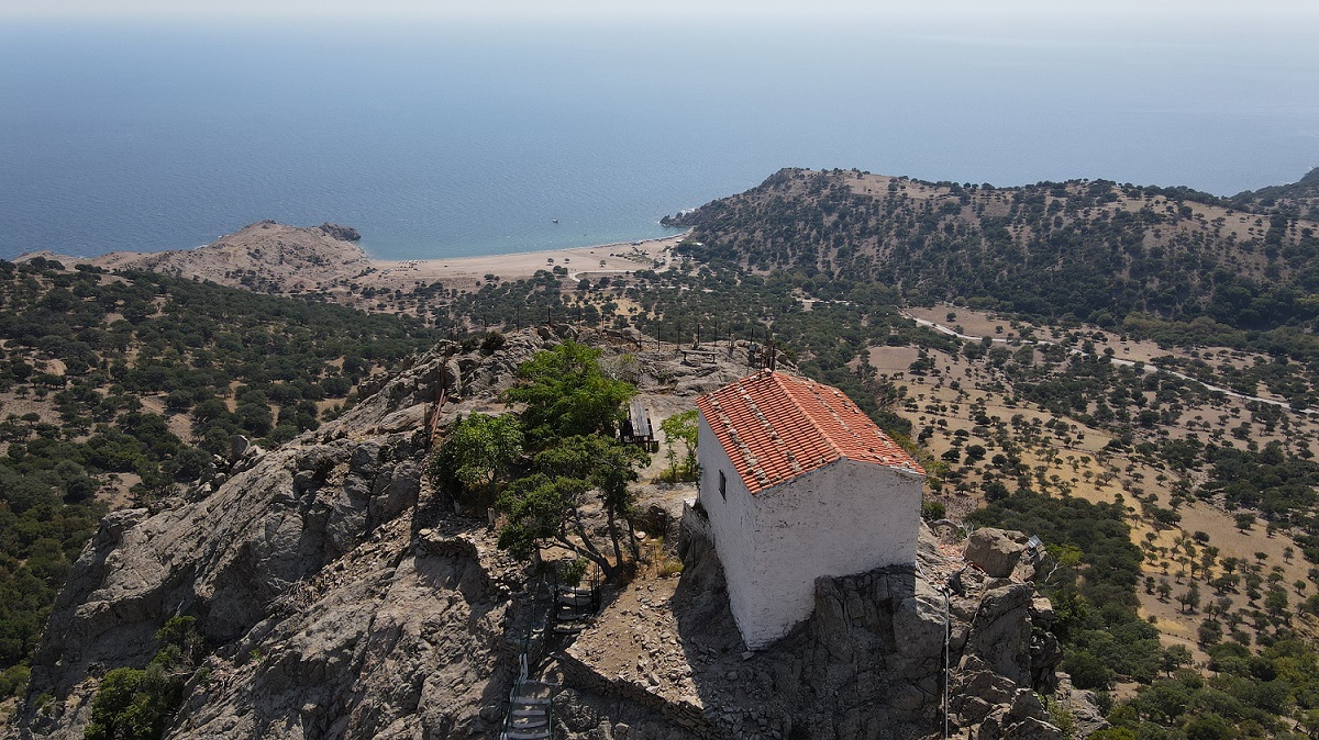Στη  Σαμοθράκη το “Happy Traveller”