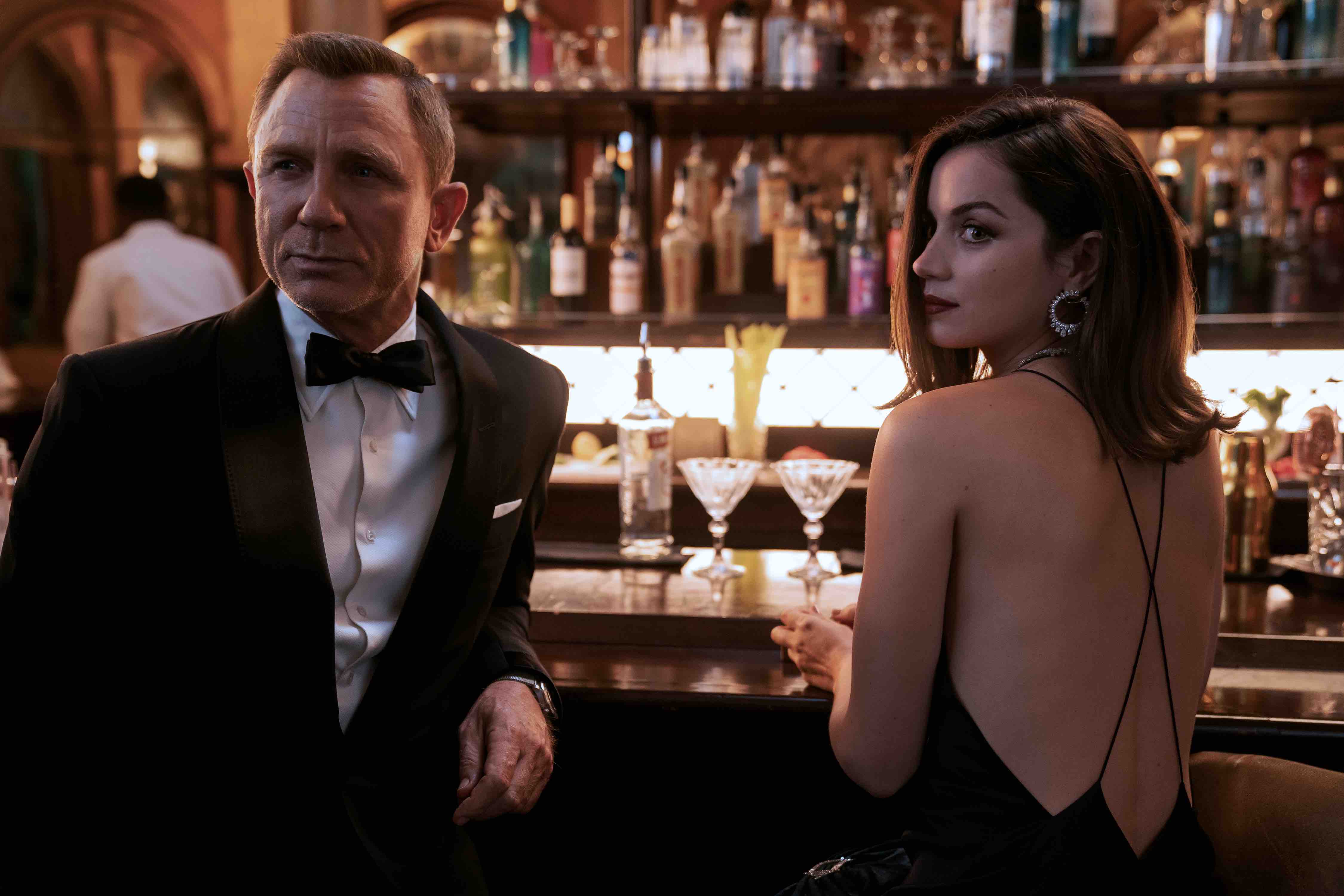 Έρχεται το Novacinema007