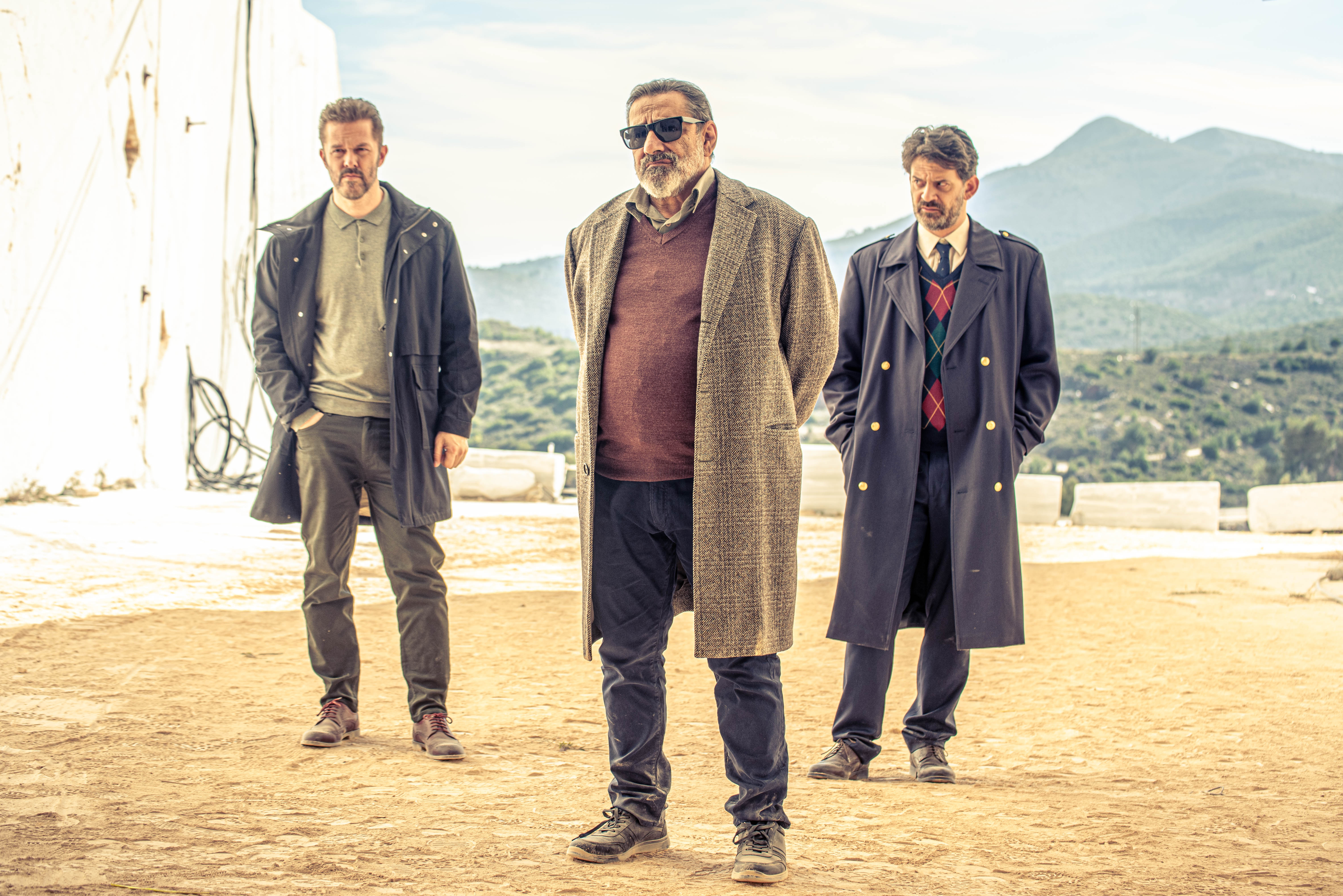 «Έγκλημα TV» από το πρωί έως το μεσημέρι-Το ΕΣΡ “τιμωρεί” τον «Σιωπηλό Δρόμο»!